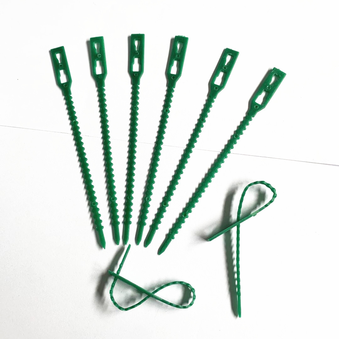 13cm Adjustable Plastic Plant  - Vine Climbing Plastic ulasan dan harga